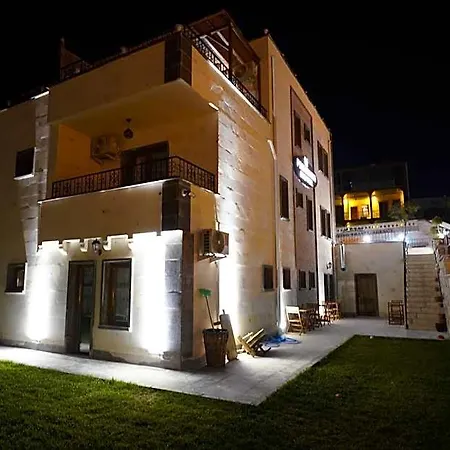 Pashahan Hotel